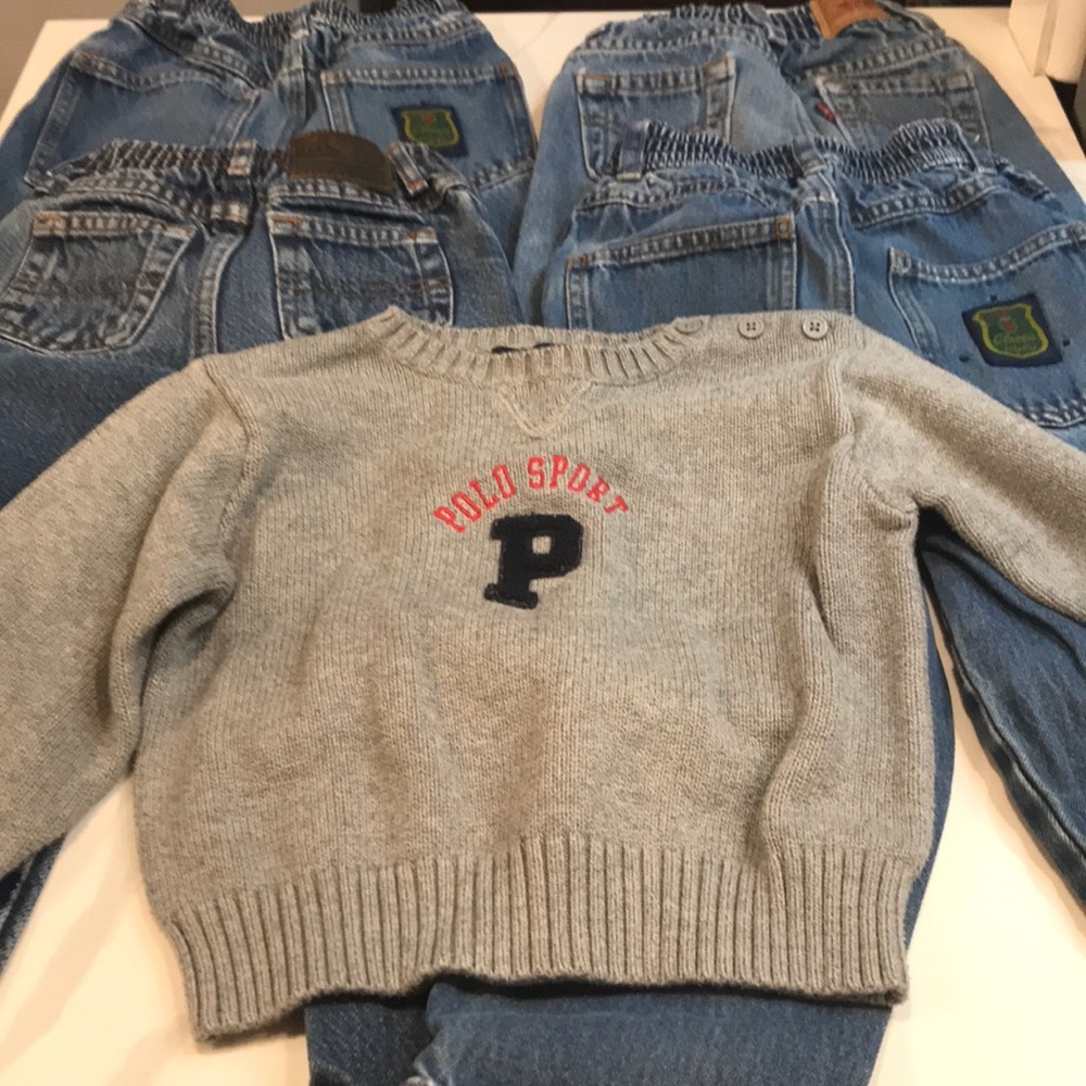 4 pairs of jeans and a sweater